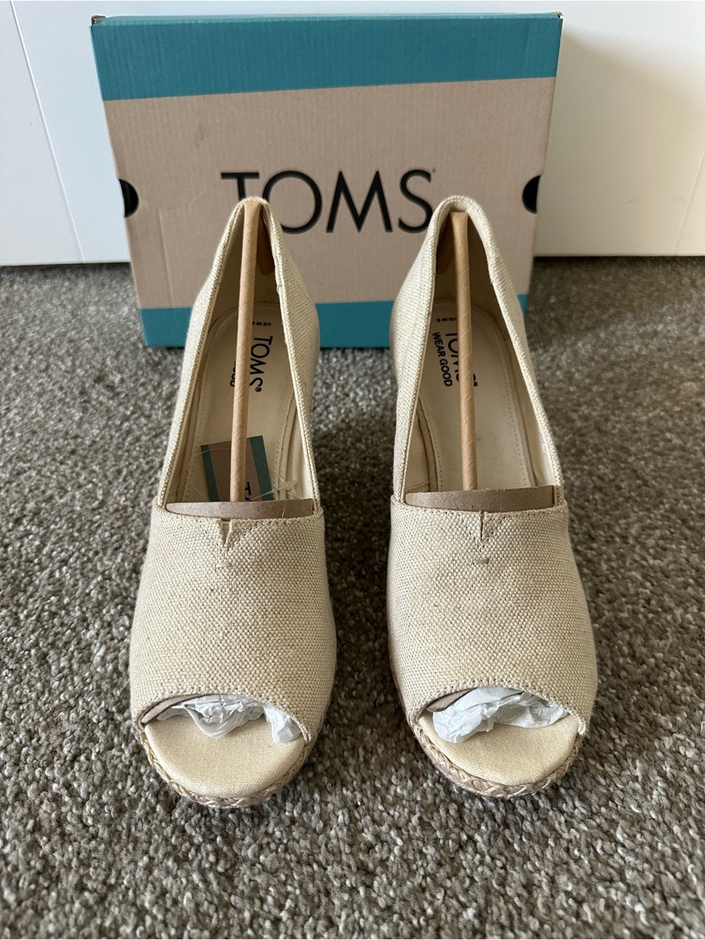 NWT TOMS Michelle Peep Toe Wedge Espadrilles Size 8 Dark Natural Metallic Linen